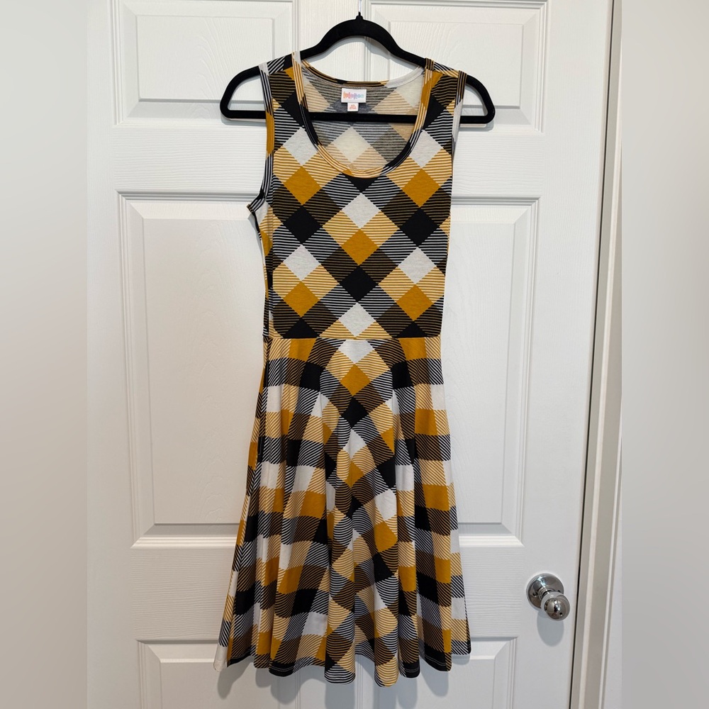 LuLaRoe Nikki Plaid Sleeveless Dress in Mustard and Black